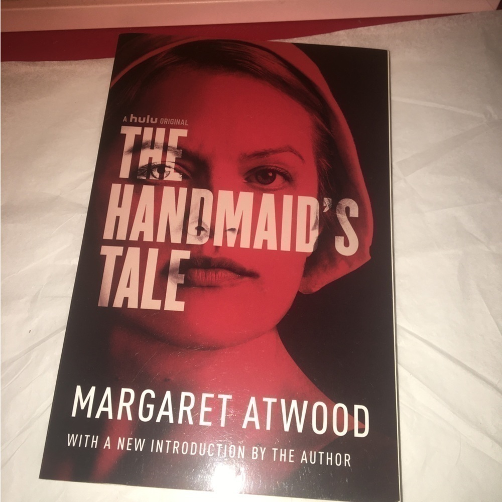 THE Handmaids Tale paperback
